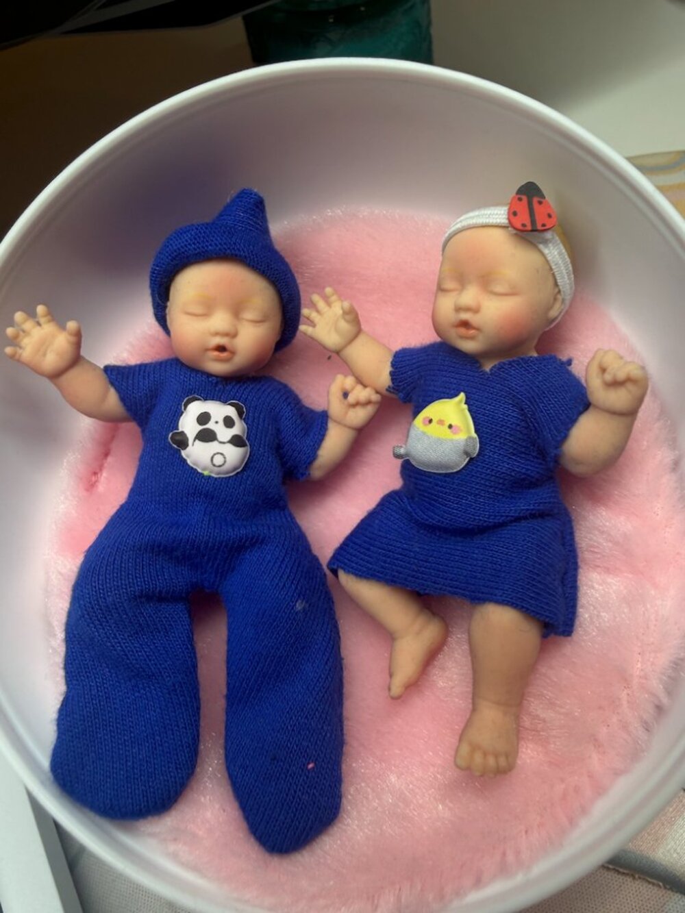 Twin Clothes Set For Babies Mini Zuru Series 2